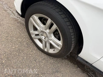 2015 Mercedes-Benz ML 350 – miniatura 9