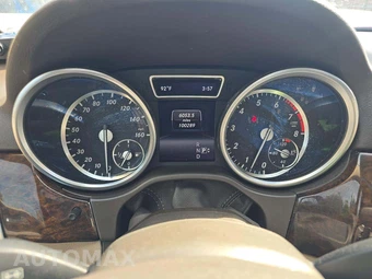 2015 Mercedes-Benz ML 350 – miniatura 9