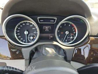 2015 Mercedes-Benz ML 350 – miniatura 10