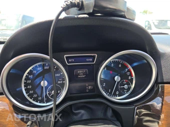 2015 Mercedes-Benz ML 350 – miniatura 9