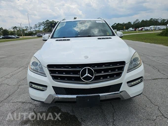 2015 Mercedes-Benz ML 350 - miniatura 2