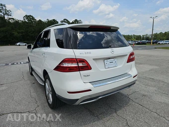 2015 Mercedes-Benz ML 350 - miniatura 6