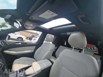 2015 Mercedes-Benz ML 400 – miniatura 8