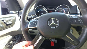 2015 Mercedes-Benz ML 400 – miniatura 26