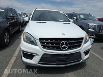 2015 Mercedes-Benz ML 63 AMG – miniatura 2