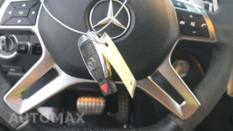2015 Mercedes-Benz ML 63 AMG - miniatura 19