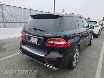 2015 Mercedes-Benz ML 63 AMG - miniatura 4