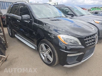 2015 Mercedes-Benz ML 63 AMG - miniatura 3