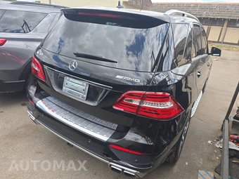 2015 Mercedes-Benz ML 63 AMG - miniatura 4