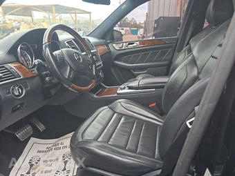 2015 Mercedes-Benz ML 63 AMG - miniatura 7