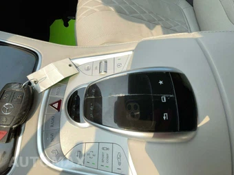 2015 Mercedes-Benz S 550 4MATIC Coupe - miniatura 17