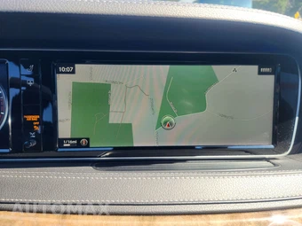 2015 Mercedes-Benz S 550 4MATIC Sedan - miniatura 17
