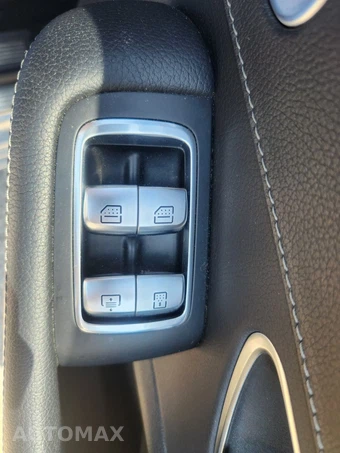 2015 Mercedes-Benz S 550 4MATIC Sedan - miniatura 32