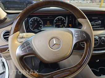 2015 Mercedes-Benz S 550 4MATIC Sedan - miniatura 16