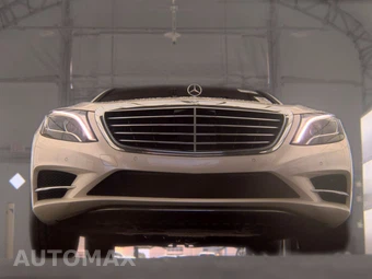 2015 Mercedes-Benz S 550 4MATIC Sedan - miniatura 3