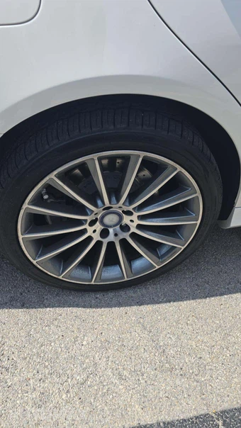 2015 Mercedes-Benz S 550 4MATIC Sedan - miniatura 31