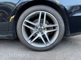 2015 Mercedes-Benz S 550 4MATIC Sedan - miniatura 31