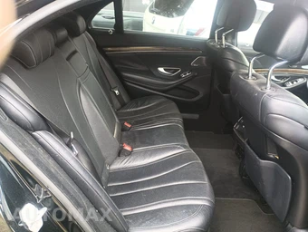 2015 Mercedes-Benz S 550 Sedan - miniatura 8