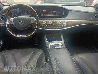 2015 Mercedes-Benz S 550 Sedan - miniatura 9