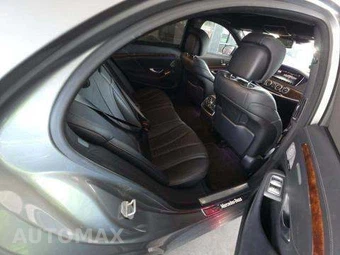 2015 Mercedes-Benz S 550 Sedan - miniatura 16