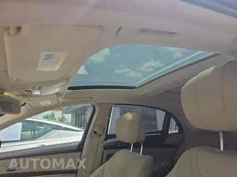 2015 Mercedes-Benz S 550 Sedan - miniatura 11