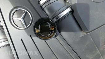 2015 Mercedes-Benz S 550 Sedan - miniatura 23