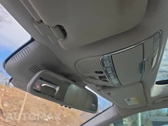 2015 Mercedes-Benz S 550 Sedan – miniatura 30