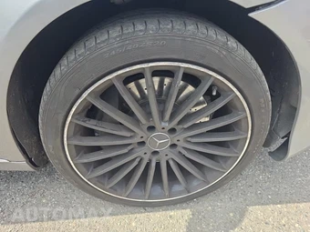 2015 Mercedes-Benz S 550 Sedan – miniatura 9