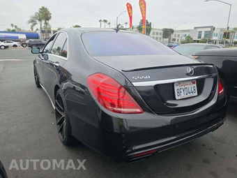 2015 Mercedes-Benz S 550 Sedan - miniatura 2