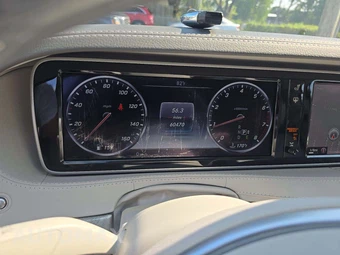 2015 Mercedes-Benz S 550 Sedan - miniatura 9