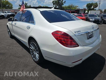 2015 Mercedes-Benz S 550 Sedan - miniatura 2
