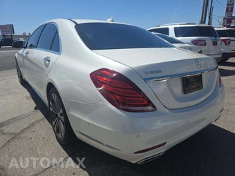 2015 Mercedes-Benz S 550 Sedan - miniatura 2