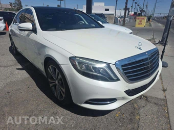 2015 Mercedes-Benz S 550 Sedan - miniatura 4