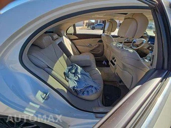 2015 Mercedes-Benz S 550 Sedan - miniatura 16