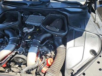 2015 Mercedes-Benz S 63 AMG 4MATIC Sedan - miniatura 27