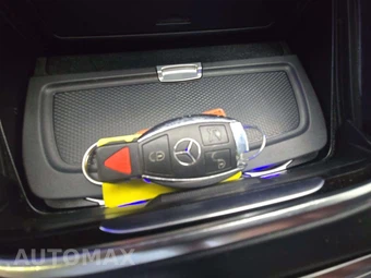 2015 Mercedes-Benz S 63 AMG 4MATIC Sedan – miniatura 8