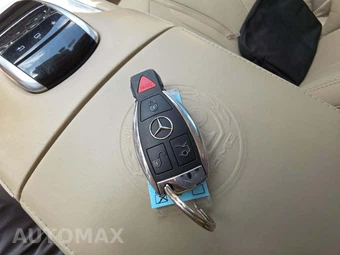 2015 Mercedes-Benz S 63 AMG 4MATIC Sedan - miniatura 8