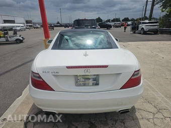 2015 Mercedes-Benz SLK 250 – miniatura 5