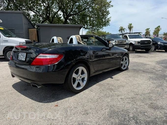 2015 Mercedes-Benz SLK 250 - miniatura 5