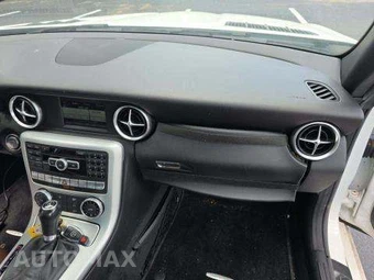 2015 Mercedes-Benz SLK 250 – miniatura 20