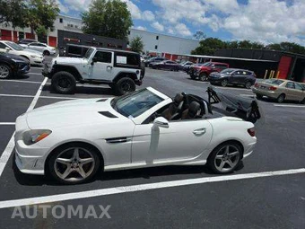 2015 Mercedes-Benz SLK 250 – miniatura 26