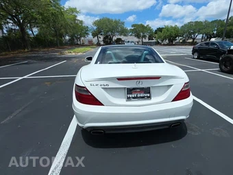 2015 Mercedes-Benz SLK 250 – miniatura 4
