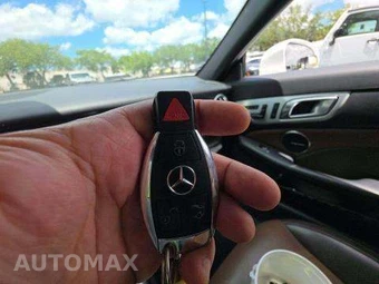 2015 Mercedes-Benz SLK 250 – miniatura 9