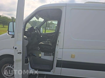 2015 Mercedes-Benz Sprinter 2500 Cargo Van Standard Roof 144.3" WB - miniatura 3