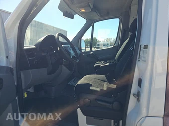 2015 Mercedes-Benz Sprinter 2500 Cargo Van Standard Roof 144.3" WB - miniatura 7