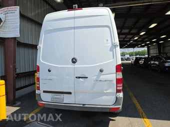 2015 Mercedes-Benz Sprinter 2500 Cargo Van Standard Roof 144.3" WB - miniatura 5