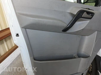 2015 Mercedes-Benz Sprinter 2500 Cargo Van Standard Roof 144.3" WB - miniatura 9