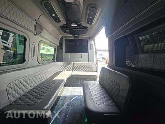 2015 Mercedes-Benz Sprinter 2500 Passenger Van High Roof 170.3" WB - miniatura 14