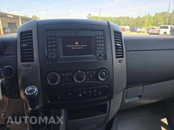 2015 Mercedes-Benz Sprinter 2500 Passenger Van Standard Roof 144.3" WB - miniatura 11