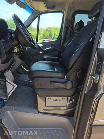 2015 Mercedes-Benz Sprinter 2500 Passenger Van Standard Roof 144.3" WB - miniatura 7
